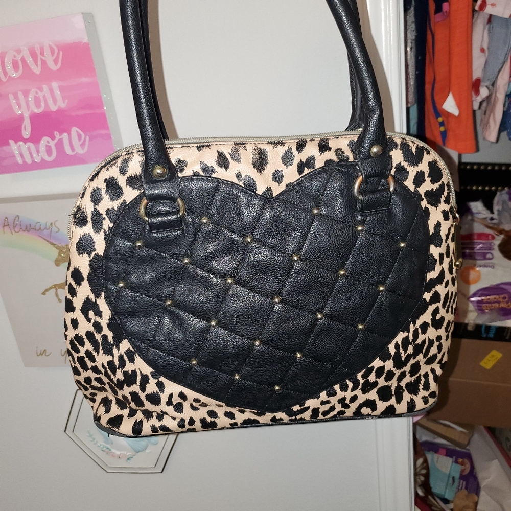 Shoulder bag